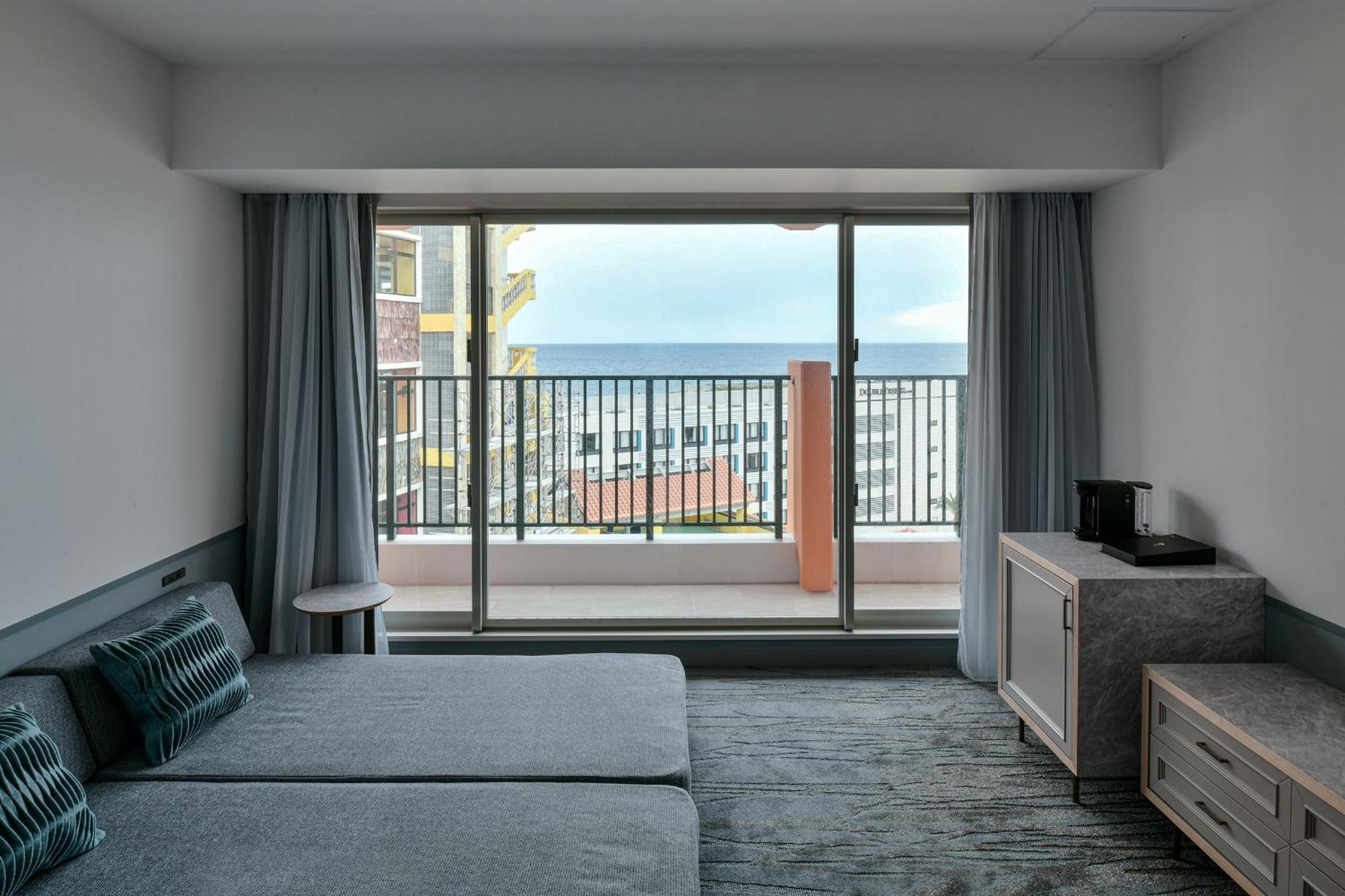 Lequ Okinawa Chatan Spa ＆ Resort Dış mekan fotoğraf