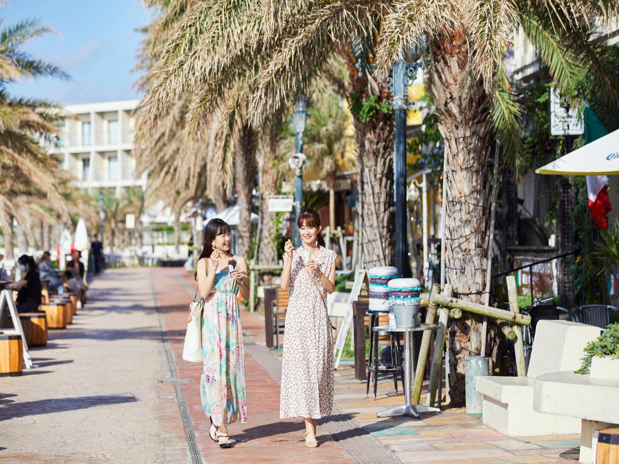 Lequ Okinawa Chatan Spa ＆ Resort Dış mekan fotoğraf